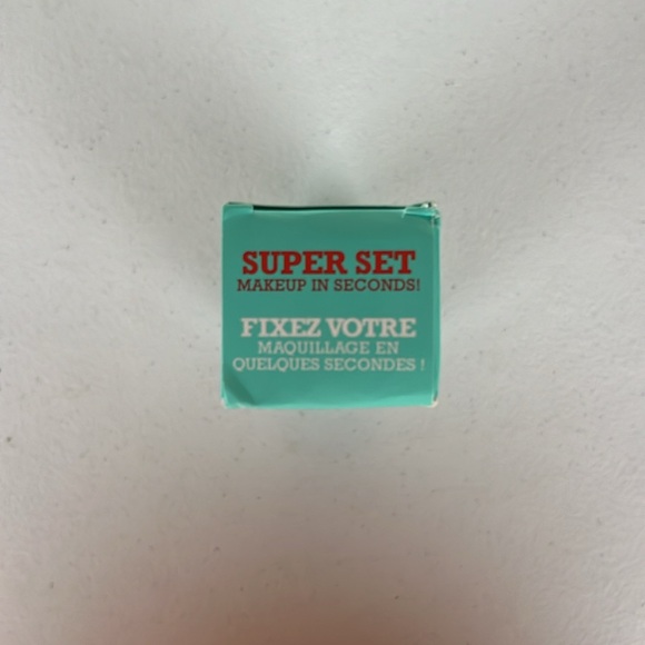 Benefit the pore fessional super setter, long lasting makeup, setting spray 4 oz - Picture 6 of 6